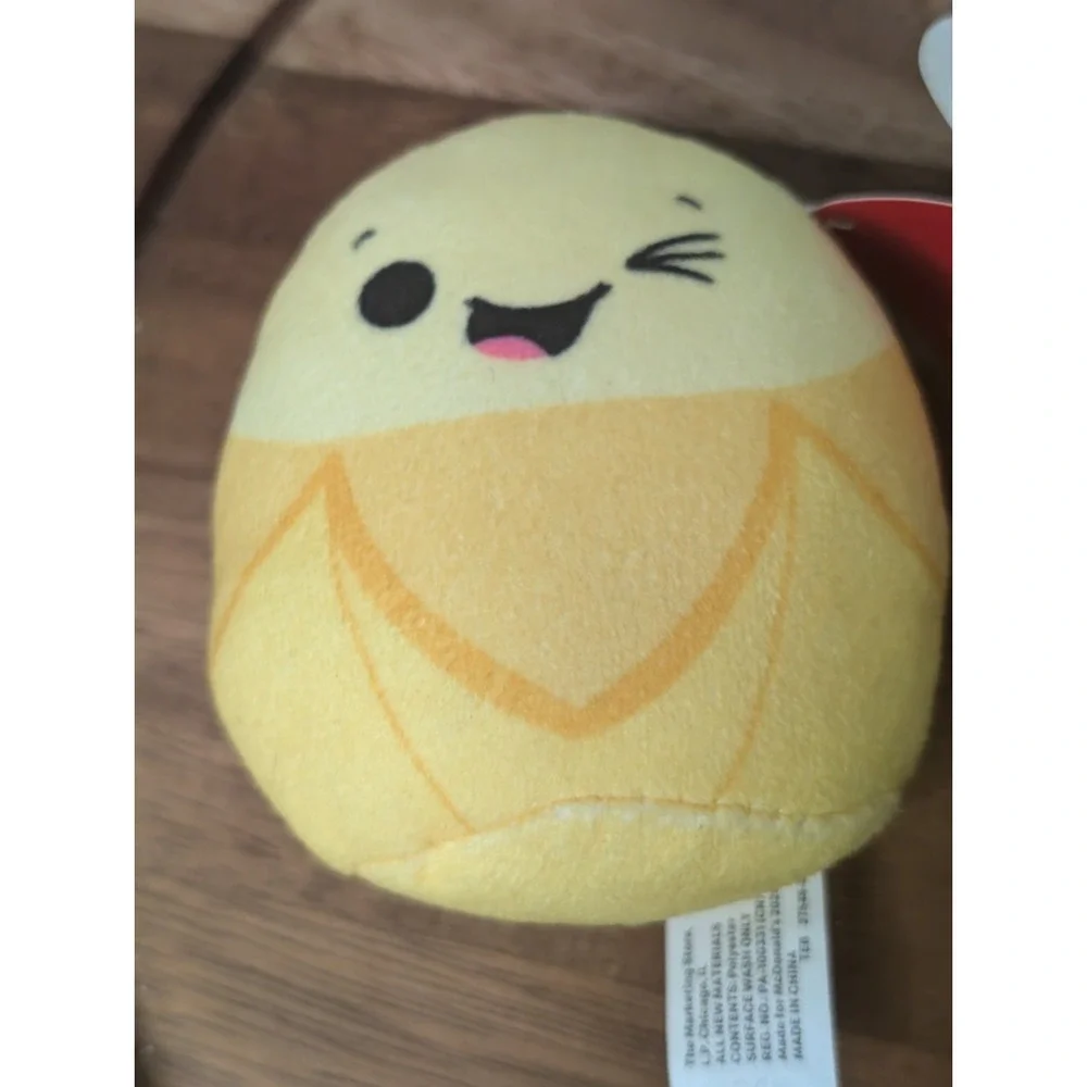 McDonald's Squishmallows Happy Meal Toy Babs The Bluejay And Junie The Banana‎